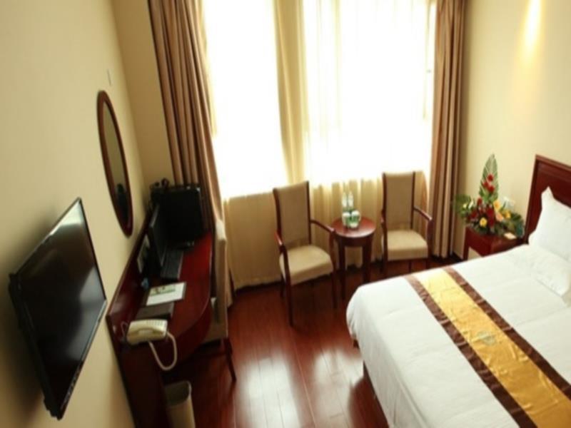 Greentree Inn Zhejiang Jiaxing West Zhongshan Road Vintage Car Building Express Hotel Bagian luar foto