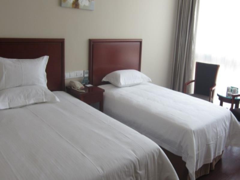 Greentree Inn Zhejiang Jiaxing West Zhongshan Road Vintage Car Building Express Hotel Bagian luar foto